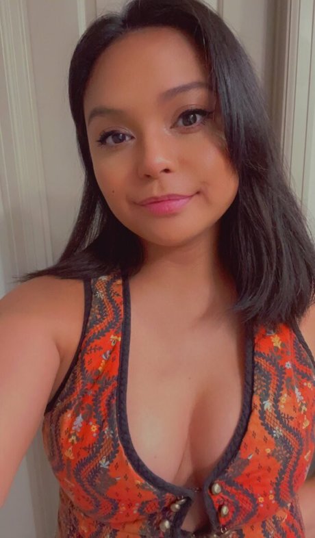 Radpuppy sexy model picture