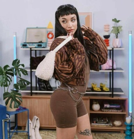 Maria Becerra model beautiful photos