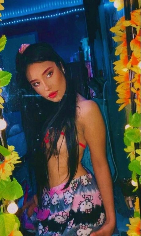 Agnes Inezz model beautiful galleries