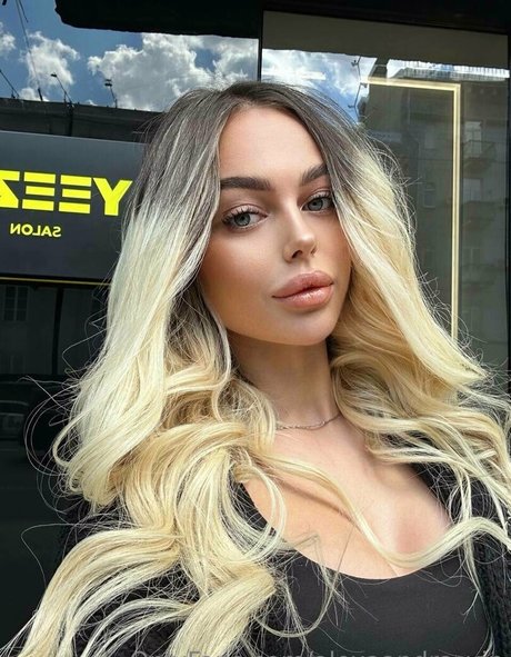 alexaandra vip beautiful model galleries