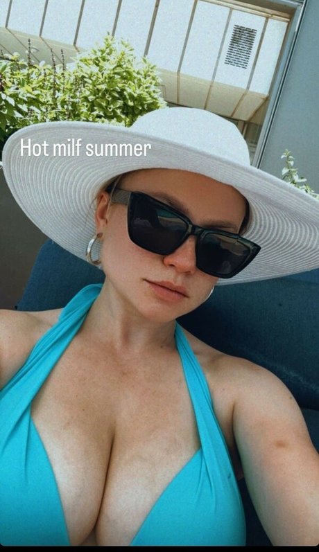 Natasha the russian pornstar pretty photos