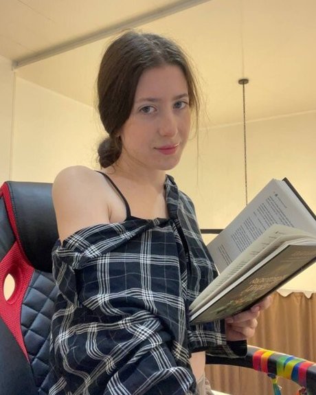 Mia Reed Miareeed high quality actress pic