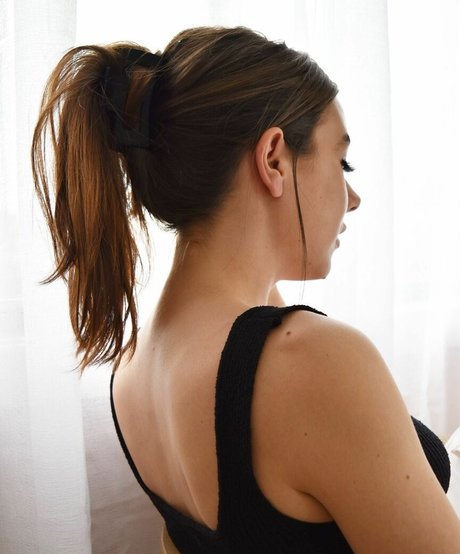 Paladinamber top actress images