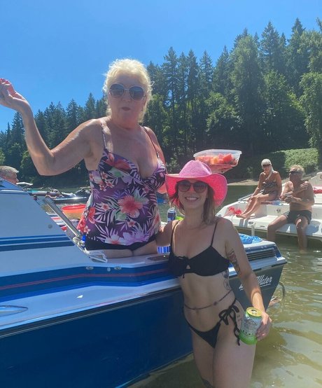 Emily Mello erotic model photo