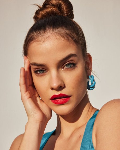 Barbara Palvin model hot pictures