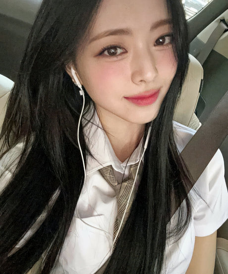 itzy all in us pretty model img