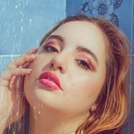 Chinitasc1 model sexy pictures