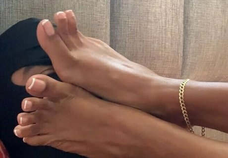 queenyesseniasppv pornstar exclusive galleries