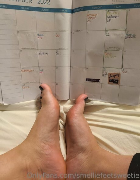 smelliefeetsweetie model sex image