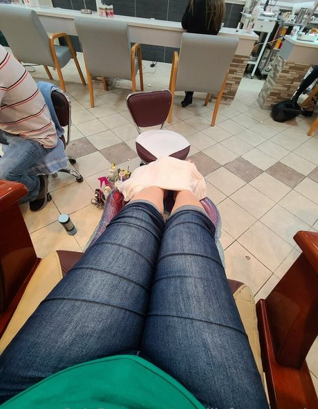 smelliefeetsweetie model pornographic pics