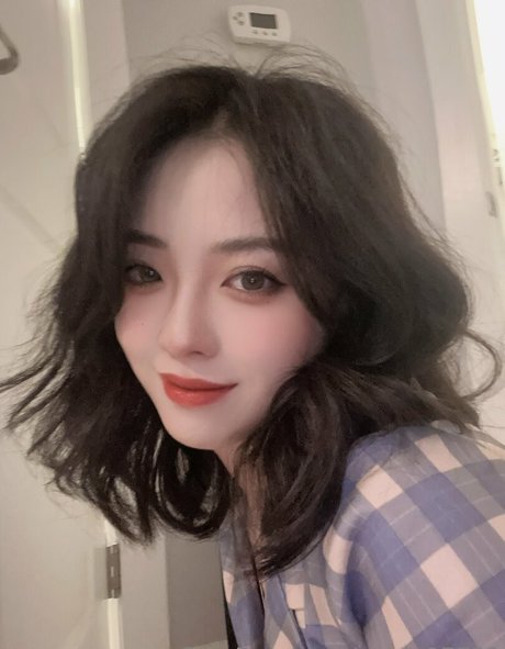 annie97721 free star img