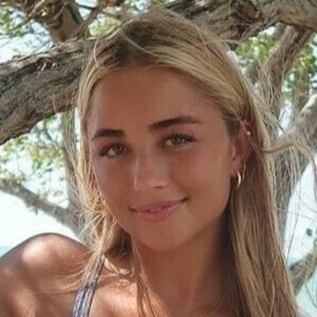 Spencer Jennings nude star photo