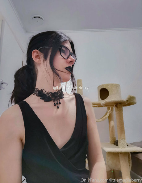 LittleMapleBerry Profile pic