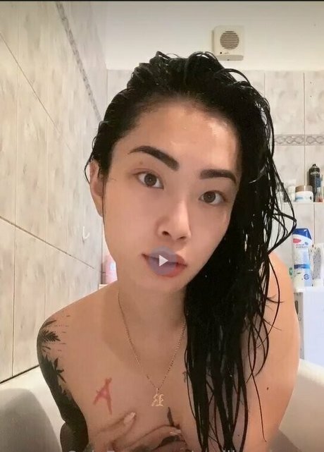 reallingxiaoyu free actress pics