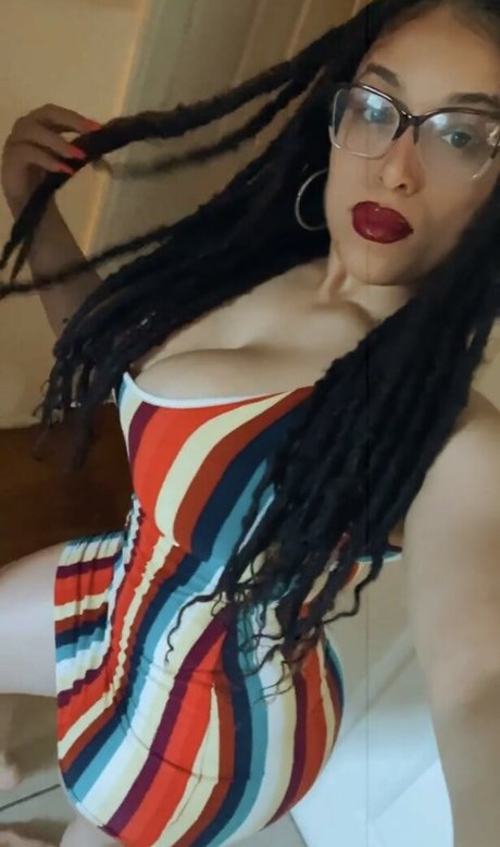 safiyaswrld porn star photo