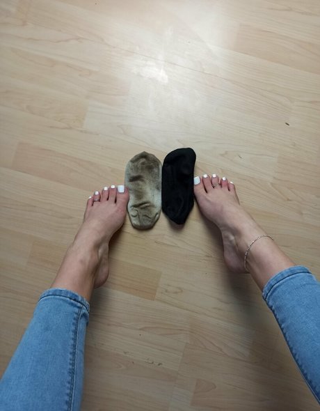 emmyfeetandsocks pornstar high quality archive