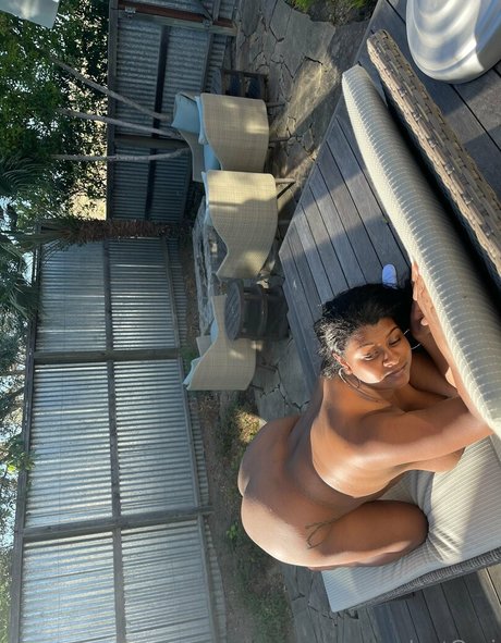 justomi pornstar hot picture