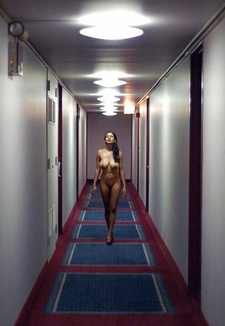 devithemodel nice model image