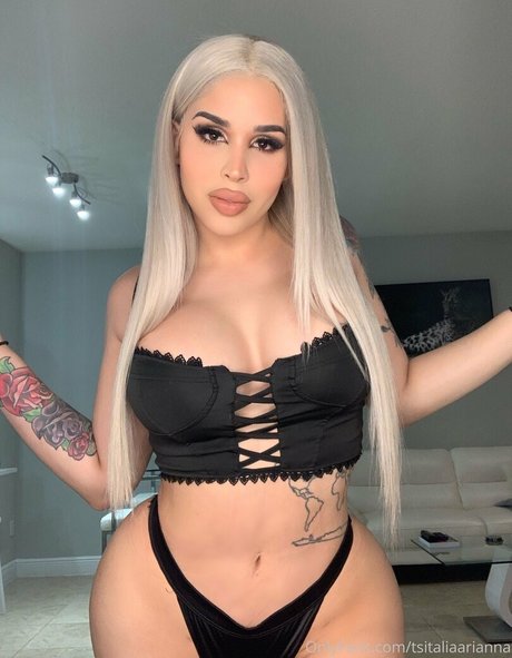 tsitaliaarianna star sexy picture