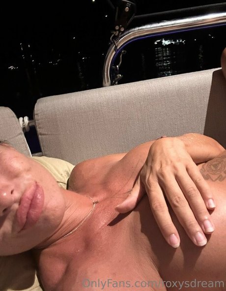 roxysdream Profile pic