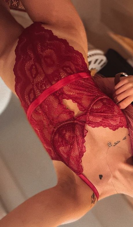 Leahgoeswilde perfect actress image