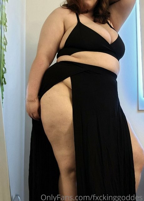 fxckinggoddes hd pornstar pic