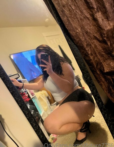 dfuture7786 nude actress photos