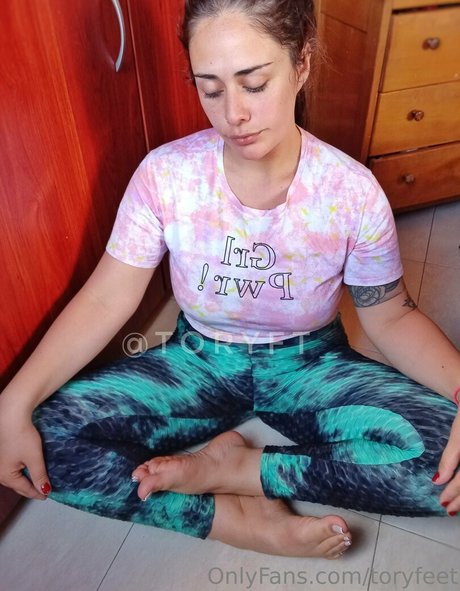 toryfeet nice actress photo