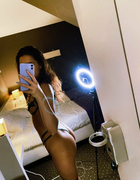 sarissakoldenhof model pornographic img