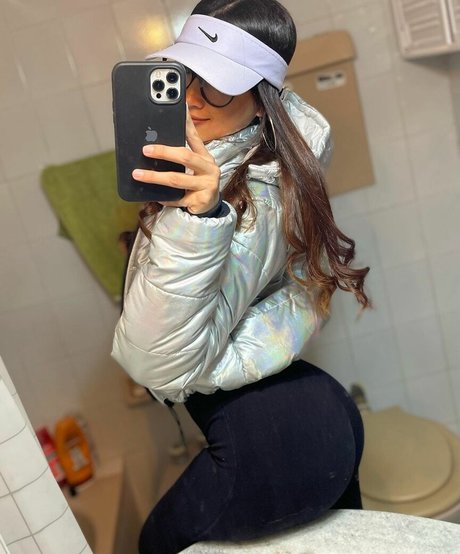 Seleneitor Profile pic