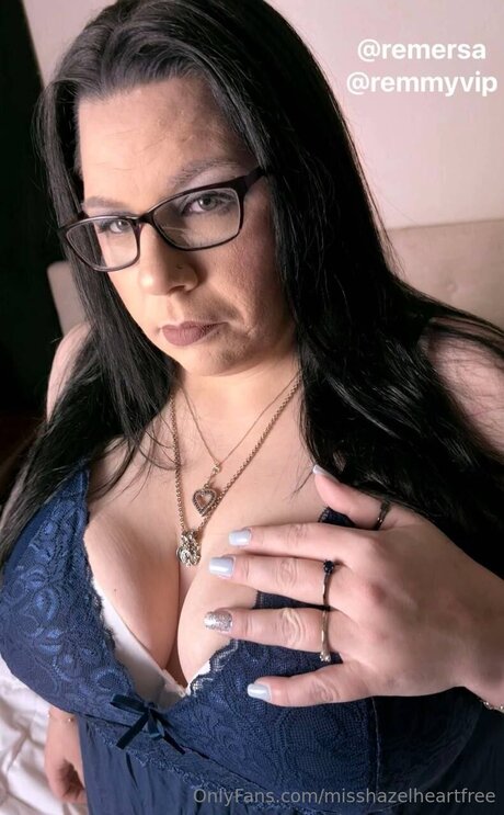 misshazelheartfree star perfect pic