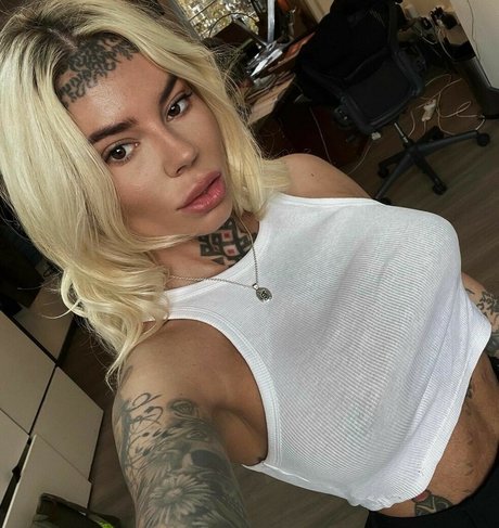 Ellis Cooper pornstar erotic archive