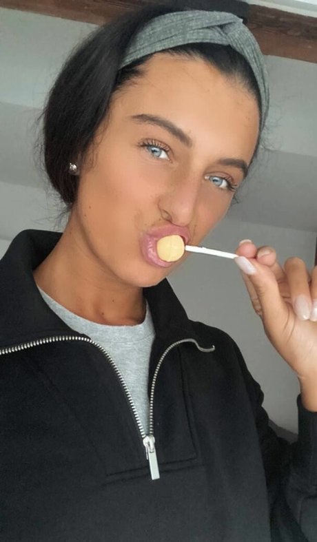 call me juliia pornstar best pic