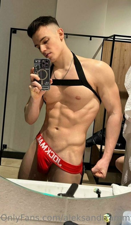 aleksandrrammfree star exclusive image