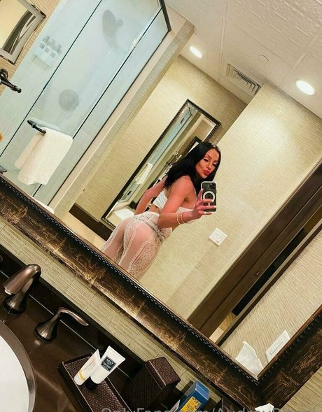 audreybitoni sex model images