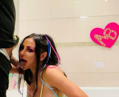 audreybitoni top model galleries