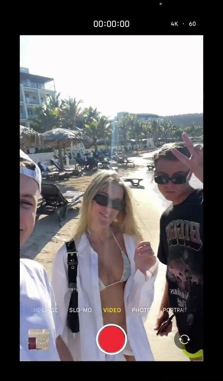 Mimi Slinger pornographic model pic