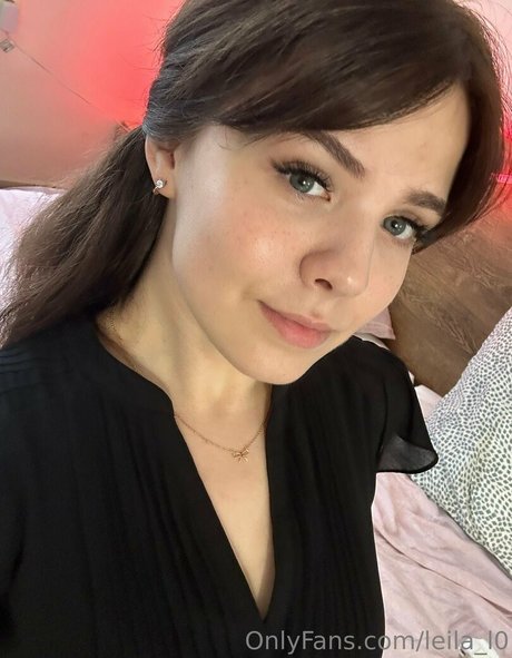 leila l0 pornstar sexy pics