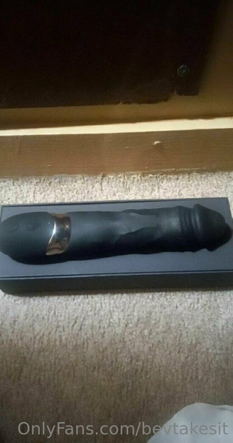 bevtakesit star porn picture