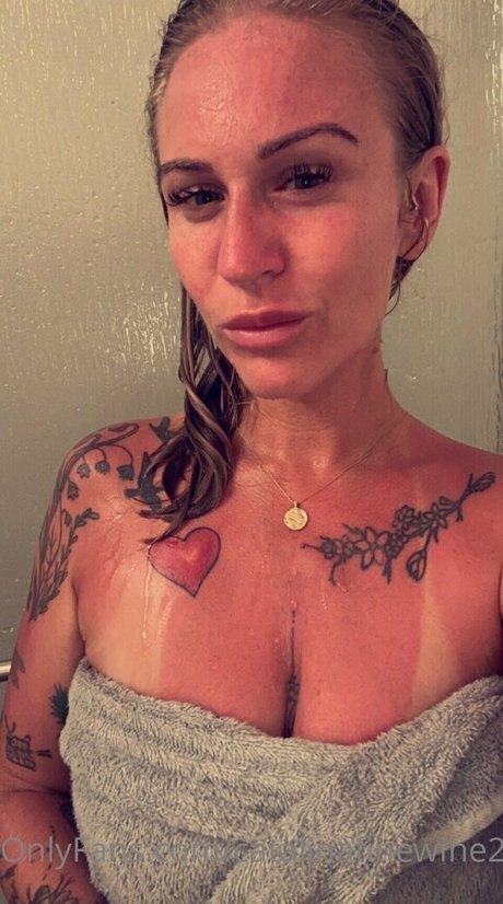 catalinafinewine2023 nude model images