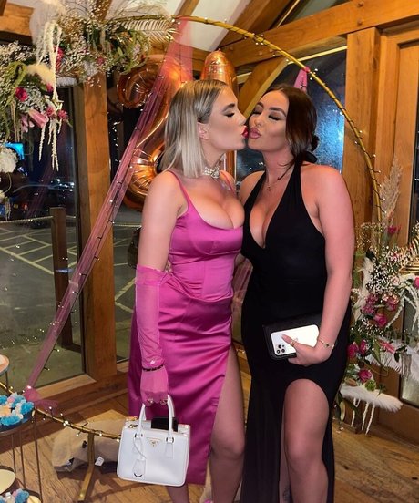 Danielle Tilly Wright model high quality gallery