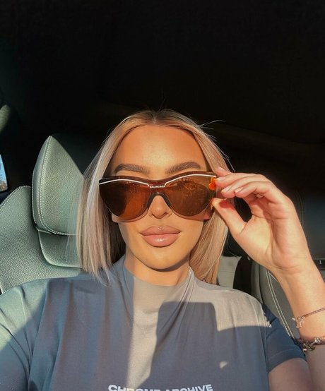 Danielle Tilly Wright star archive