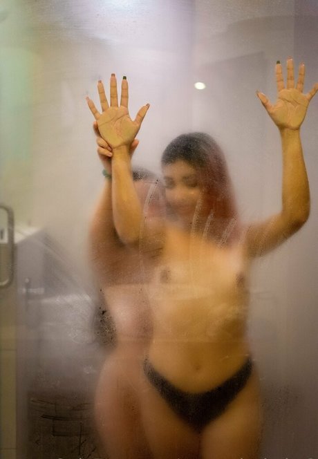 yessenia beba2 model nude gallery