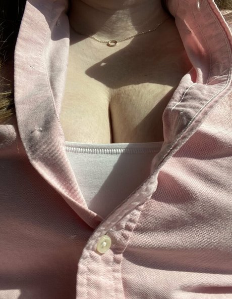 uskyldigesara nudes model pics