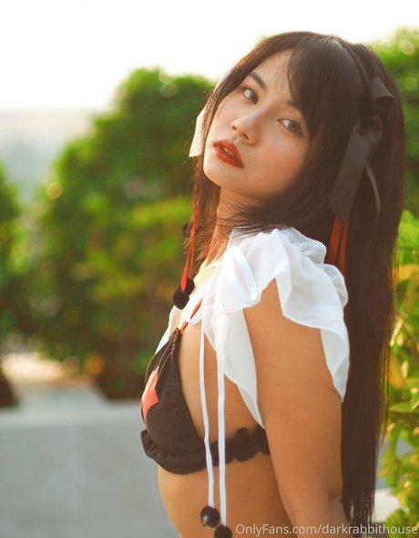 Darkrabbithouse naked star img