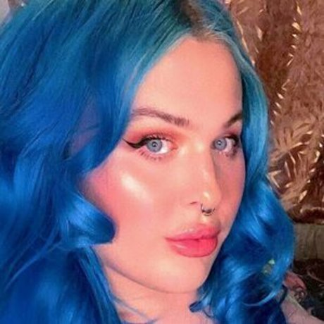 xenaleblanc model adult image