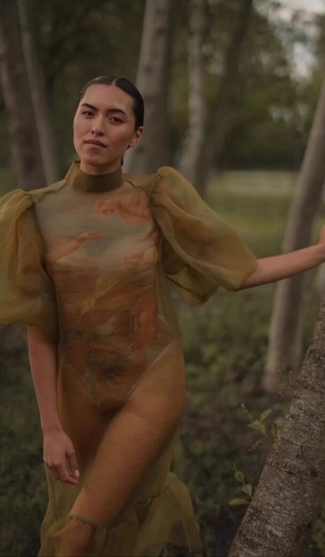 Shanti Tan best pornstar img