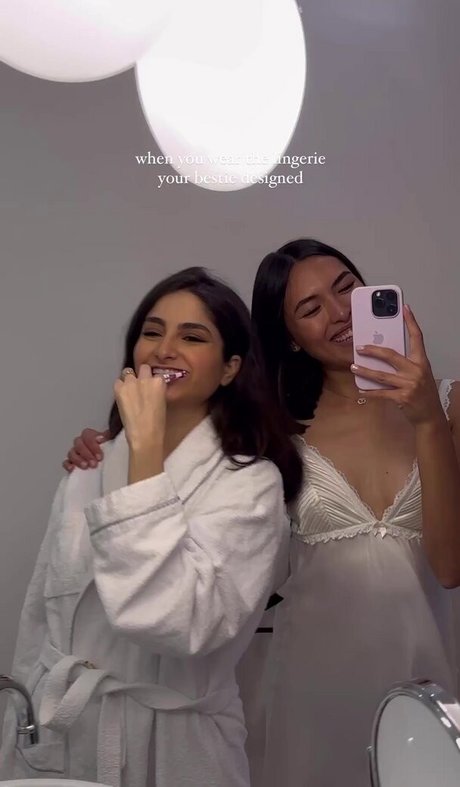 Shanti Tan xxx pornstar image