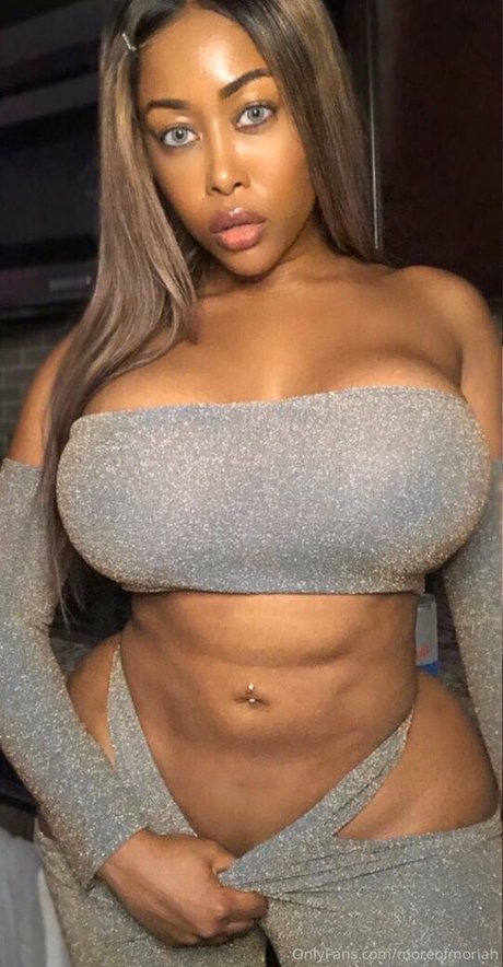 moreofmoriah sexy star image