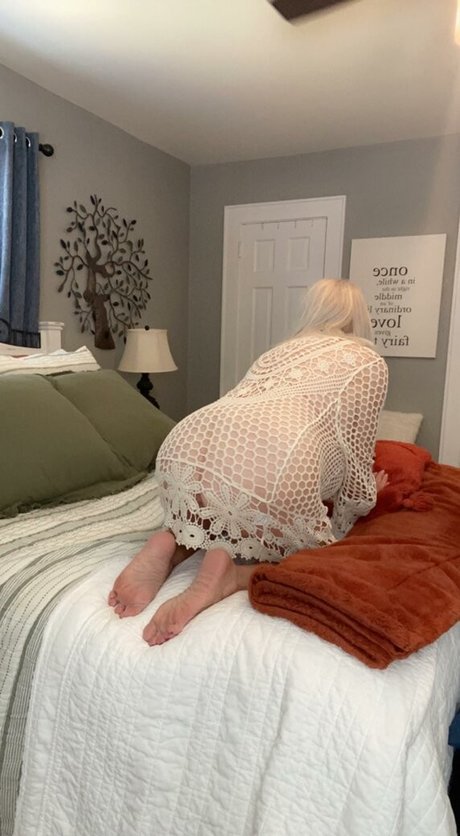 Robin Littlebird best star pic